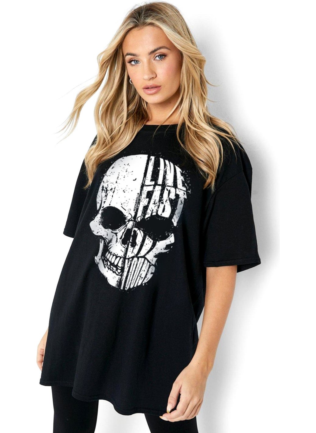 Live Fast Black Oversize Short Sleeve Women's T-Shirt - pzsku/Z95703AC51B232DAB3D9CZ/45/_/1725790022/22115e0d-d401-4d9b-b133-b1ff91672f01