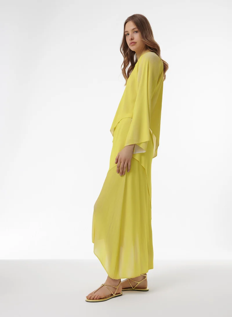 leem Dual Tone Asymmetric Plisse Skirt