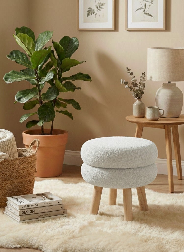 كازا روزا كرسي صغير بأرجل من الخشب بتصميم أنيق وعصري لغرف المعيشة | غرف النوم - Image 1