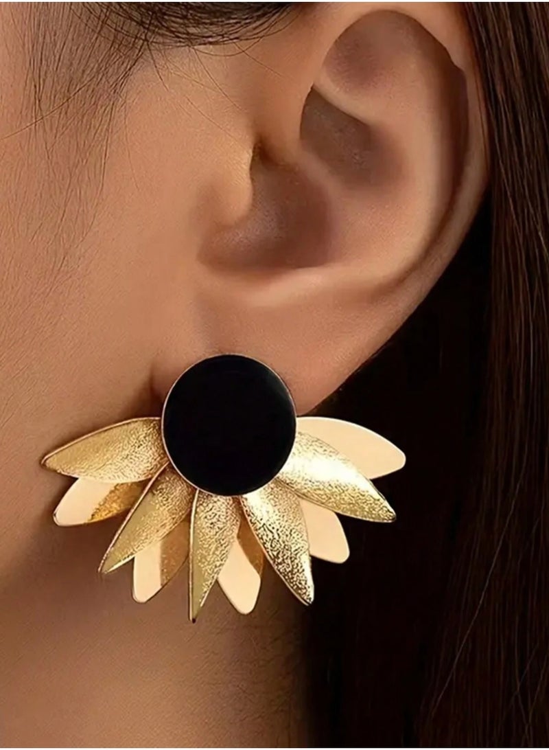SHEIN1pair Flower And Leaf Shaped Metallic Drop Earrings With Enamel, - Image 1