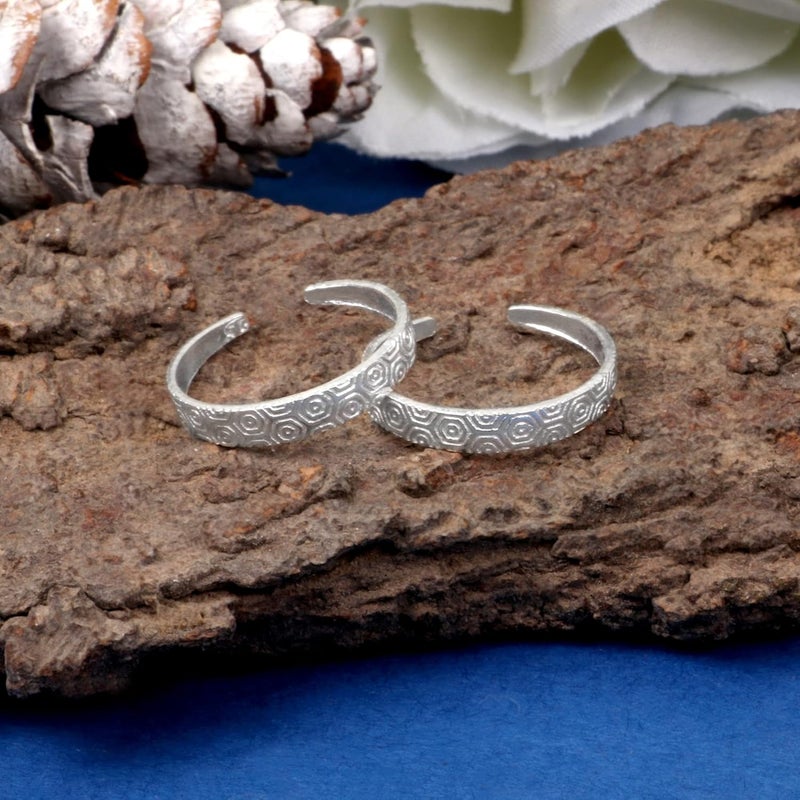 silver chest Silver Toe Rings for Women Pure Silver 925 - Elegant and Comfortable 3D Self Design Simple Toe Ring Silver Bands for Girls - Image 2