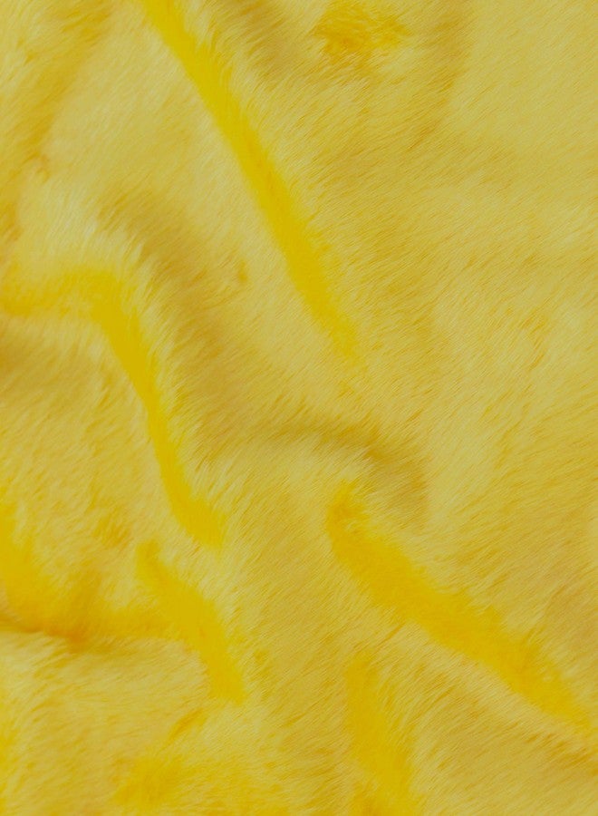 The Prop store Fur Rug for Photography for Baby Background (90x160cm)-McDonald's Yellow - Image 1
