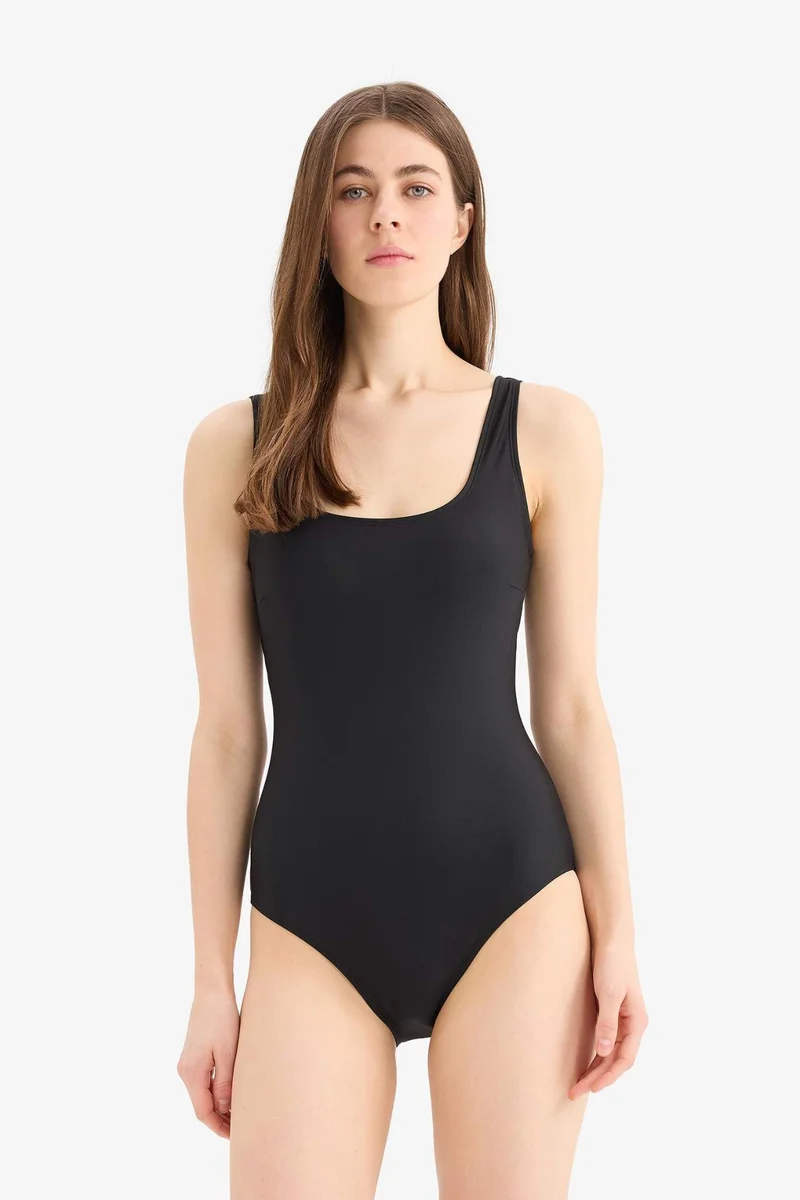 ديفاكتو Fall in Love Regular Fit Swimsuit