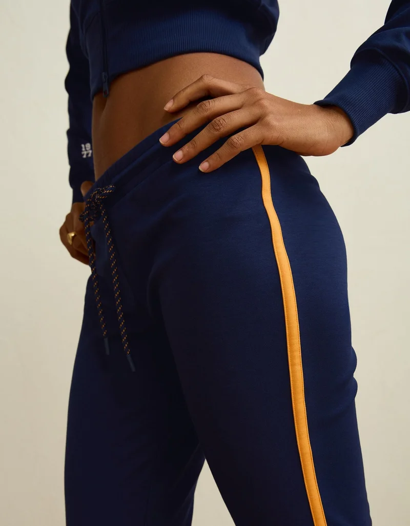 American Eagle  AE Track Pant for Women | Best Price UAE