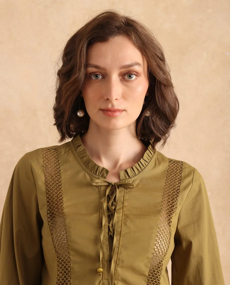 Rareism Women's Regular Fit Plain Top