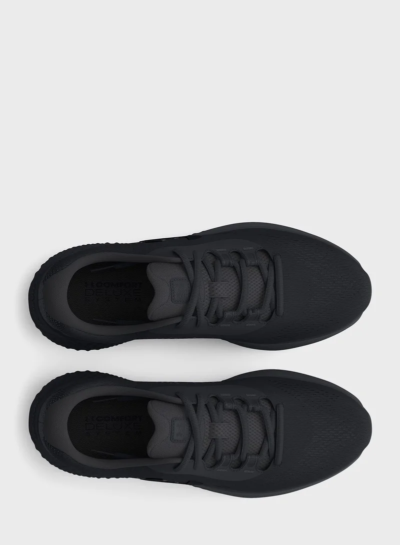 UNDER ARMOUR Charged Rogue 4