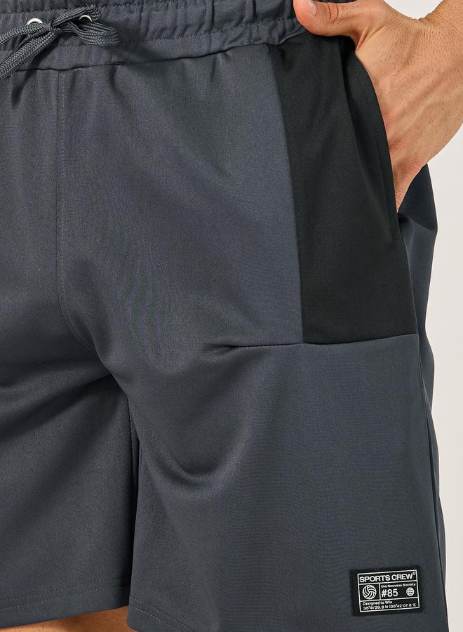 Styli Styli Color Block Regular Fit Shorts  - Image 4