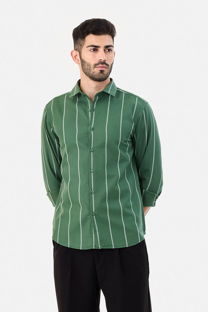 سنيتش قميص قطني مخطط بقصة ضيقة