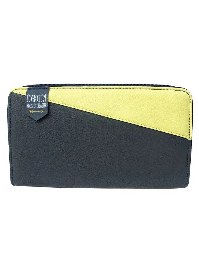 House Of Disaster ** Dakota Horse Wallet