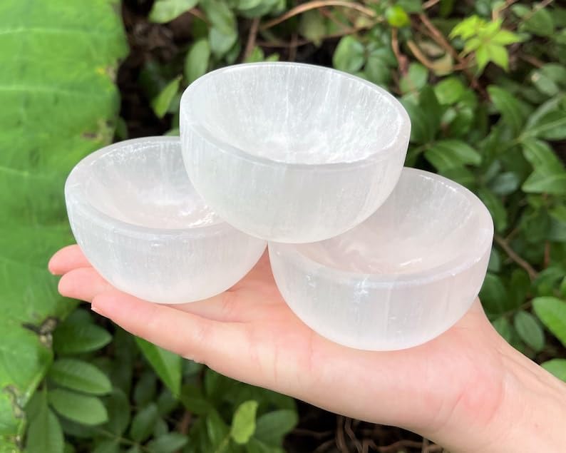 VIR SHAKTI AGATE VIR SHAKTI AGATE Selenite Handcrafted Polished Crystal for Reiki Healing Chakra Balancing Spiritual GrowthAura Cleansing Meditation and Home Dcor 335 Inch 