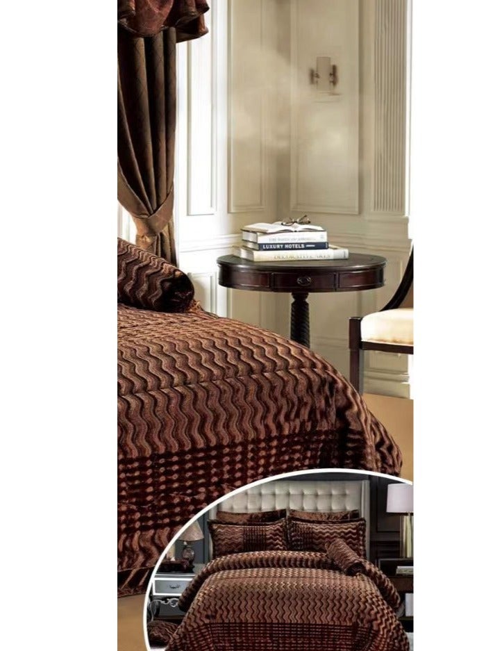 مينجلي طفم لحاف مفرش نفرين فخم من المخمل الناعم بتصميم حصري وجذاب مقاس 240*260 سم - Image 4