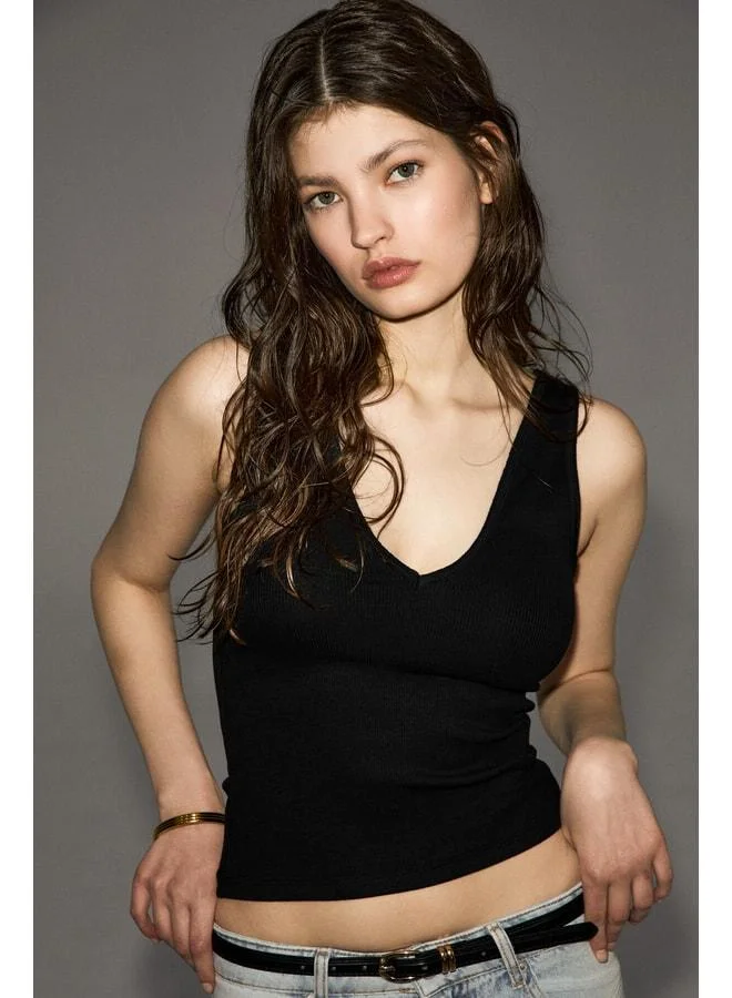 Ethiquet NOCTARA Women's Soft and Stretch Fabric Organic Cotton V-Neck Black Tank Top.
