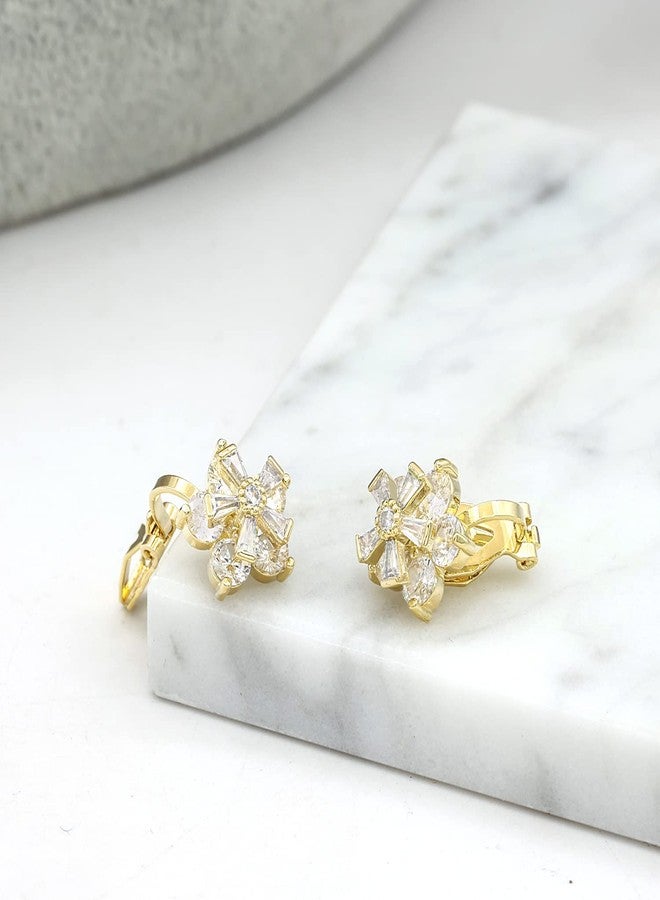 يوكول أقراط YOQUCOL على شكل زهرة ندفة ثلجية مرصعة بكريستال الزركونيا المكعب الذهبي، بمشبك، بدون ثقب، للنساء - Image 4