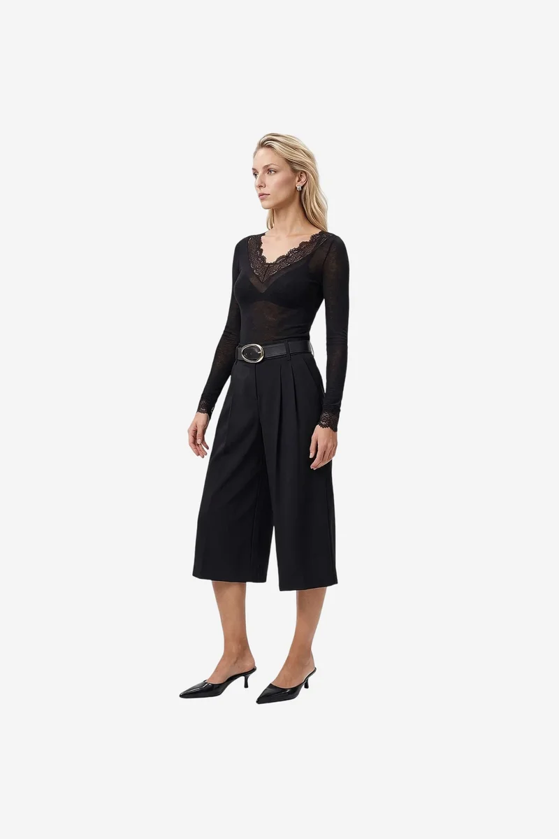Dilvin Black DILVIN Women’s Tailored Pull-On Shorts for Women | Best Price UAE