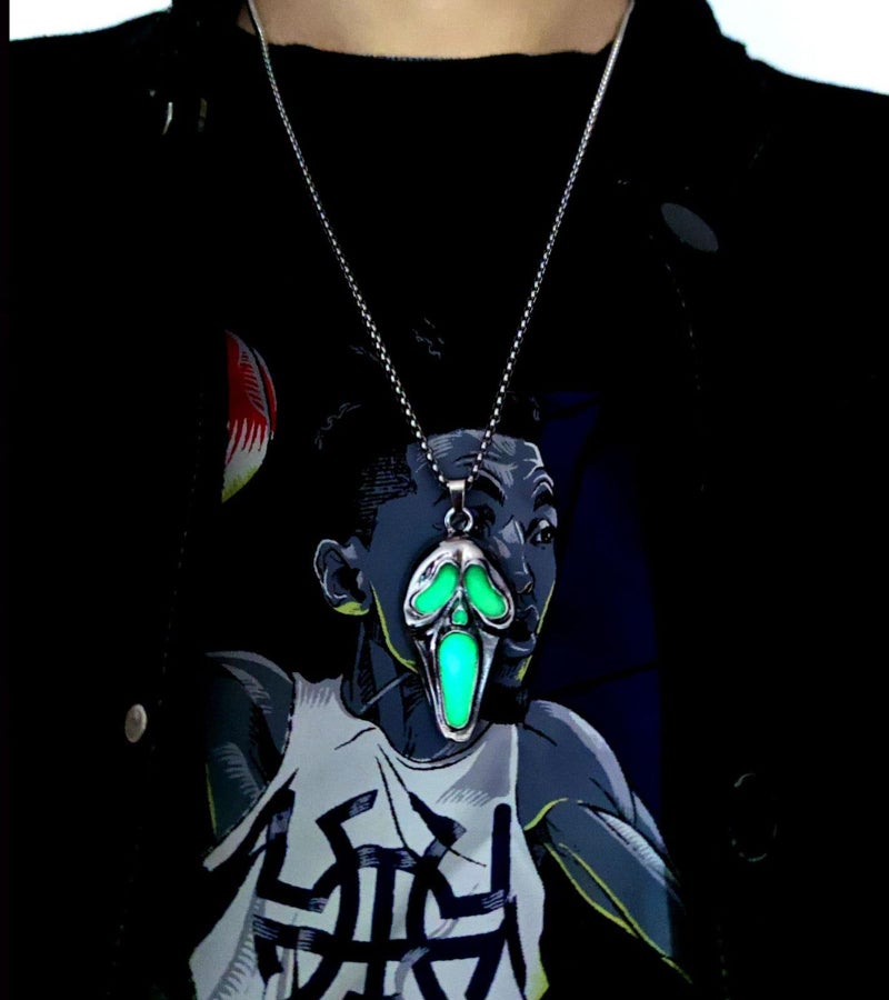 Longita Ghostface Necklace Glow in the Dark Scream Skull Necklaces for Women Men Halloween Necklace Light Up Ghost Face Necklaces Party Jewelry 1pcs - Image 4