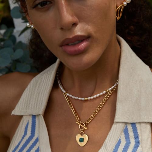 NUZON Natural Green Agate Heart Pendant Necklace for Women Chunky 18K Gold Plated Cuban Chain Toggle Clasp Sunburst Hearts Healing Stone Necklace Love&Hope Statement Jewelry 18'' - Image 2