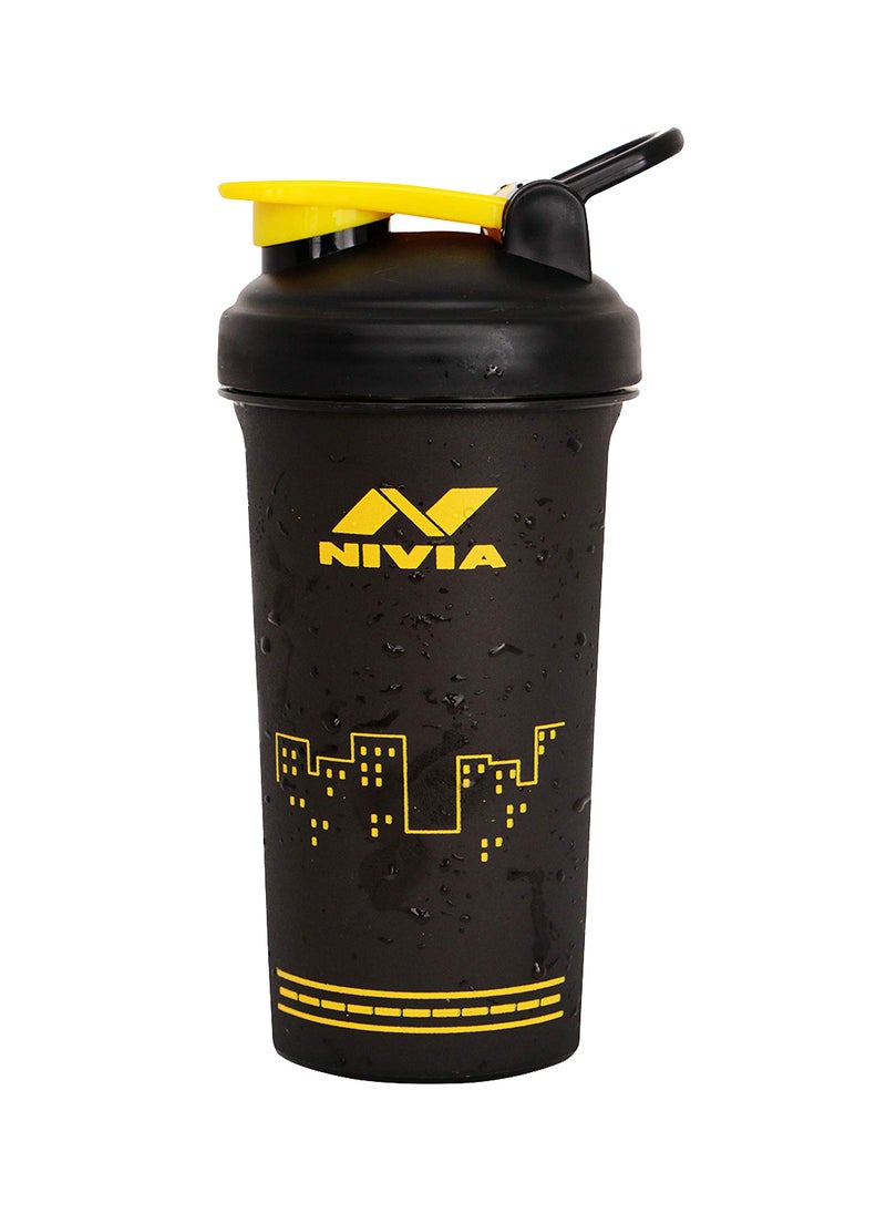 Nivia Street Sports Shaker fro Men & Women | Capacity - 750 ml | Material - Plastic | For Sports | Cycling | Gym | Running | Training | Water Bottles | Gym Water Bottles | Kids Water Bottles  - Image 1