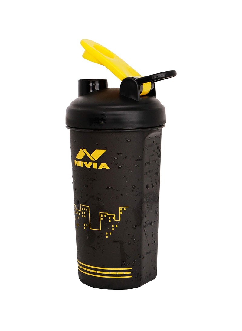 Nivia Street Sports Shaker fro Men & Women | Capacity - 750 ml | Material - Plastic | For Sports | Cycling | Gym | Running | Training | Water Bottles | Gym Water Bottles | Kids Water Bottles  - Image 4