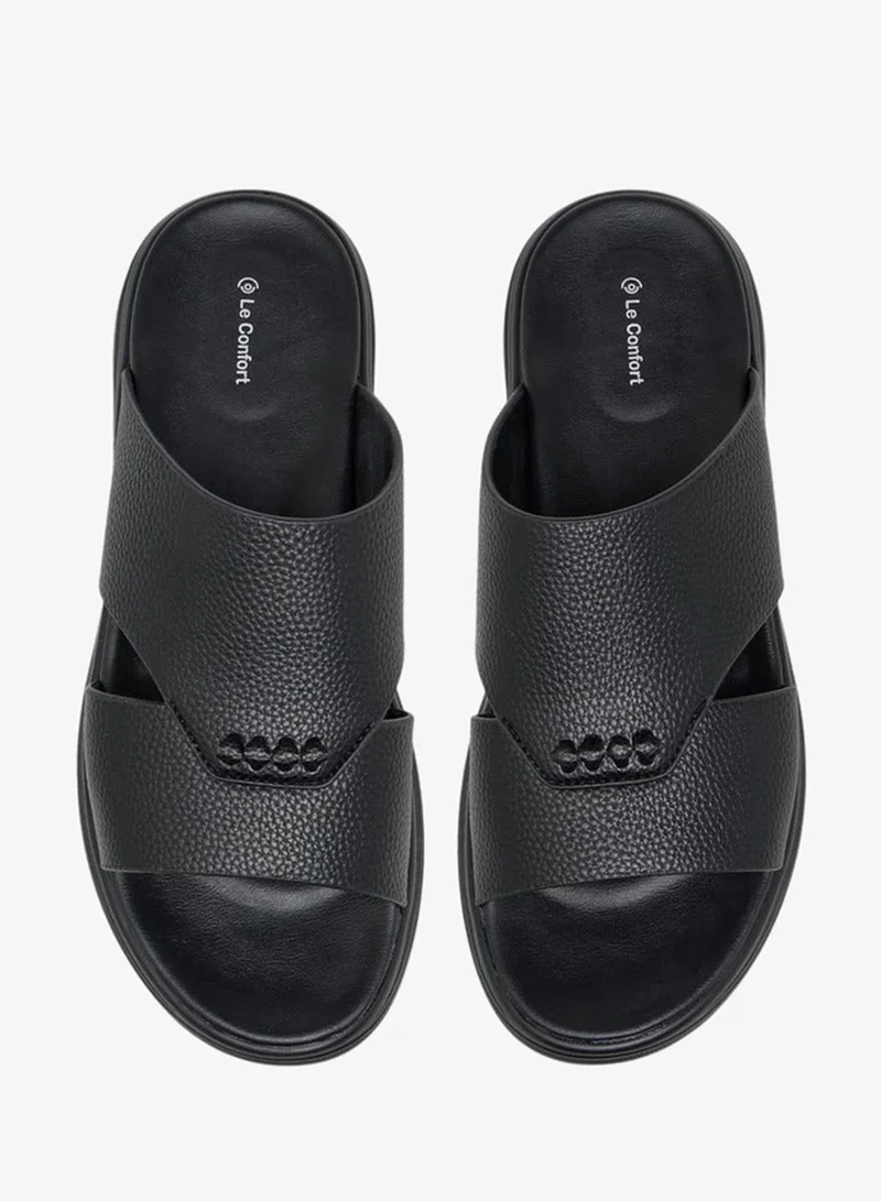 لو كونفورت صنادل رجالي مريحة سهلة الارتداء بنقوش