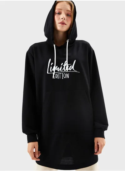 موني موني Graphic Detail Hoodie with Front Pockets