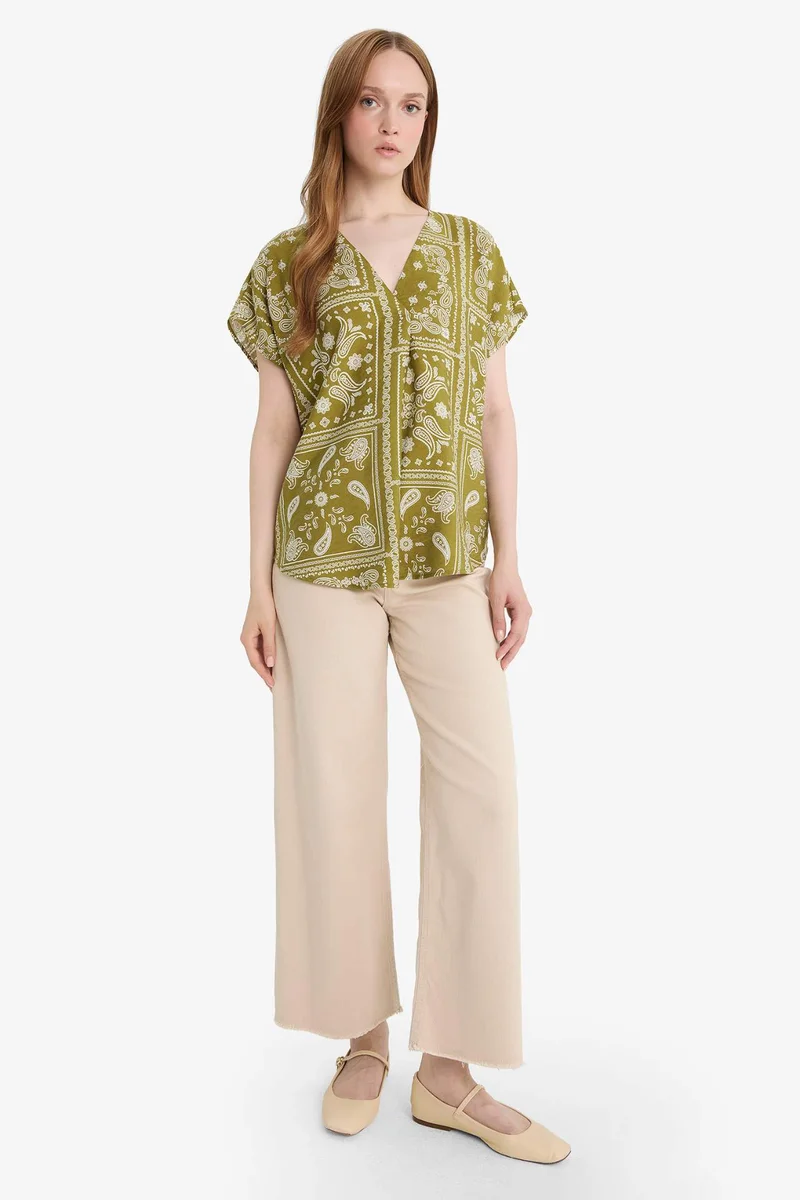 DeFacto V Neck Patterned Short Sleeve Blouse