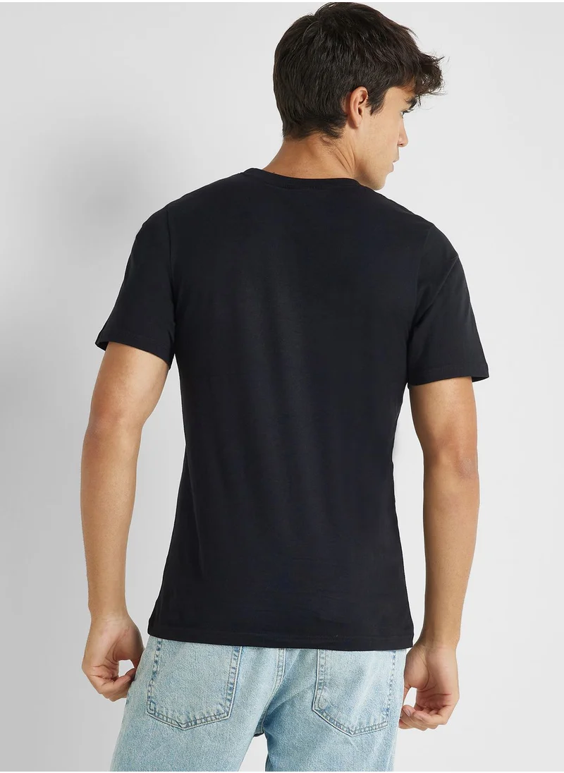 Seventy Five Basics Essential Crew Neck T-Shirt