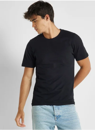 Seventy Five Basics Essential Crew Neck T-Shirt