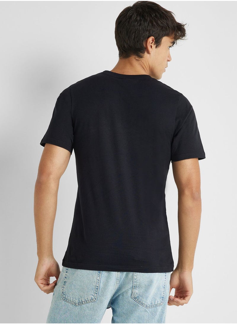 Seventy Five Basics Essential Crew Neck T-Shirt  - Image 2