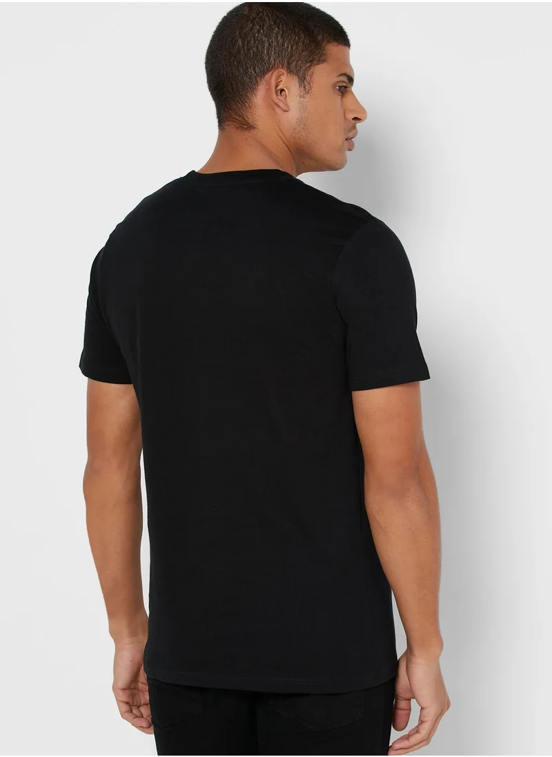 Seventy Five Basics Essential Crew Neck T-Shirt