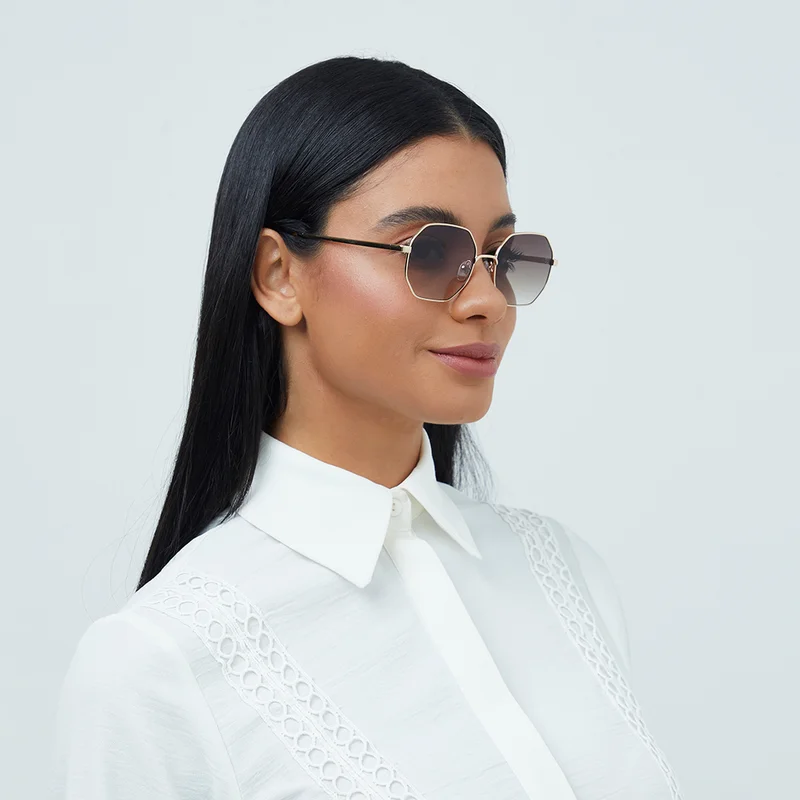 بلاك أوت نظارة شمسية BlackOut FAMOUS هندسية بإطار كامل