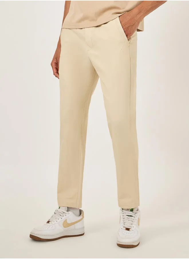 فورت كولينز Men Beige Solid Straight Leg Pants with Drawstring Waist