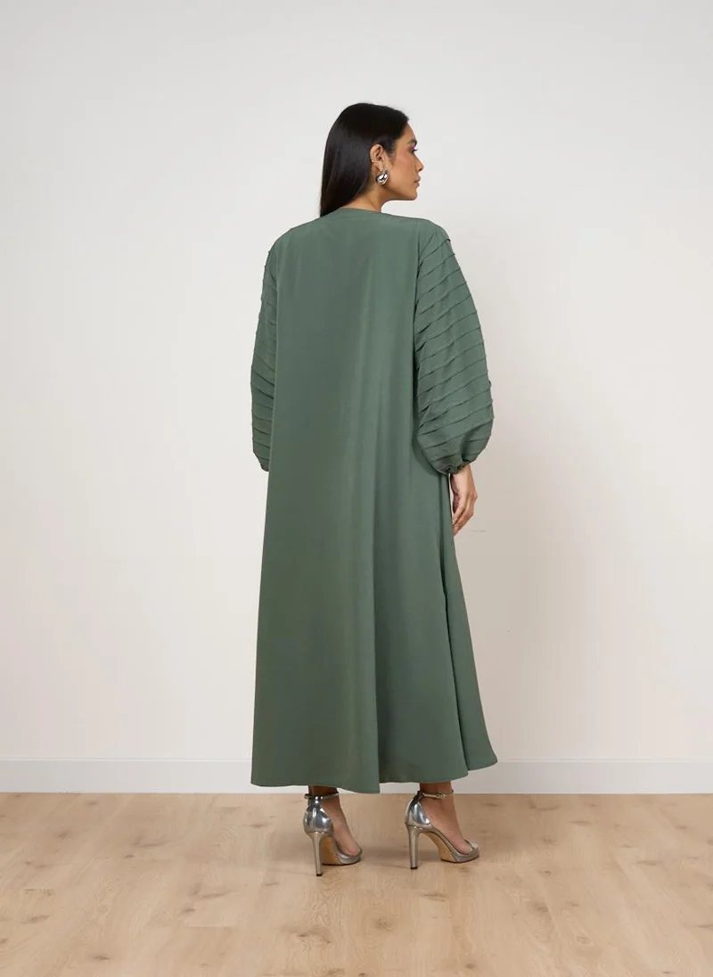 كوتور لابس Green Pleated Sleeve Textured Abaya with Sheila
