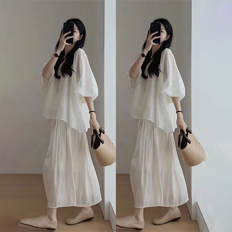 A Complete Set Of Summer Short-Sleeved Tops For Small People, White Half-Skirts, Age-Reducing Two-Piece Suits - Image 2