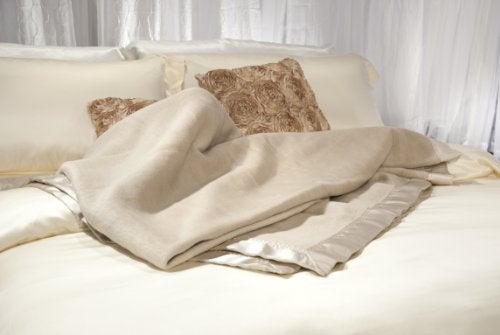 Aus Vio 100% Natural Charmeuse Silk Luxurious Satin Blanket, Buttery Soft to Touch, Durable, Breathable, Hypoallergenic Season, Trim - Image 2