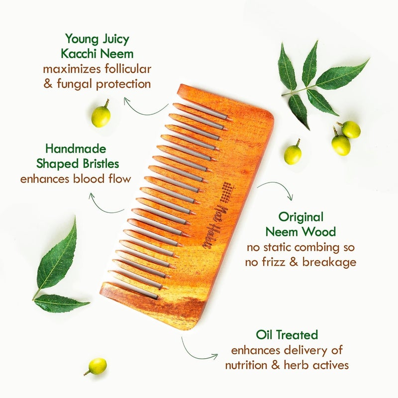 Nat Habit مشط شامبو خشبي من نات هابيت كاتشي نيم منقوع في 13 عشبة زيت نيم وزيت سمسم لتفكيك الشعر بعد الشامبو مناسب للشعر الطويل والكثيف حجم صغير بأسنان واسعة عبوة 1 - Image 3