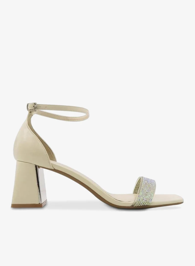 فينتشي صنادل بكعب عال بحزام الكاحل