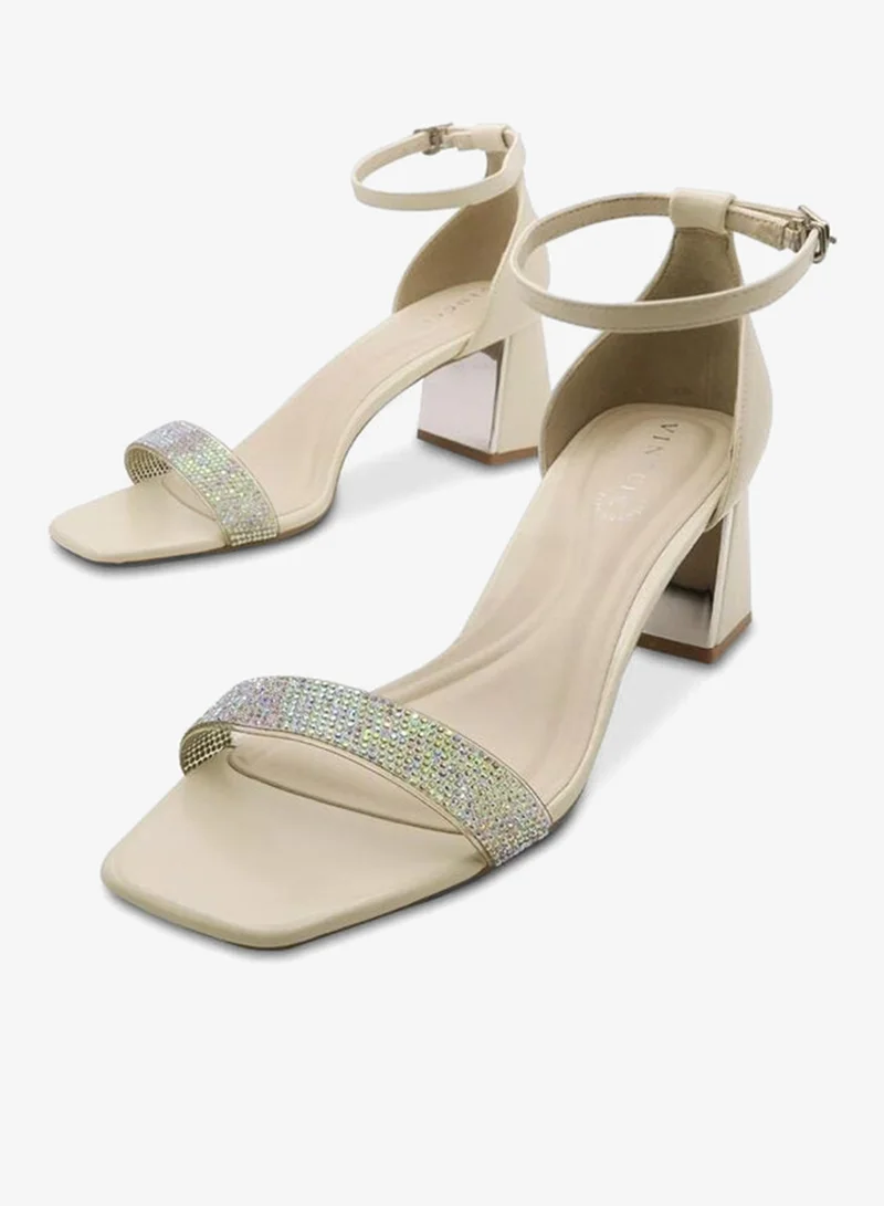 فينتشي صنادل بكعب عال بحزام الكاحل