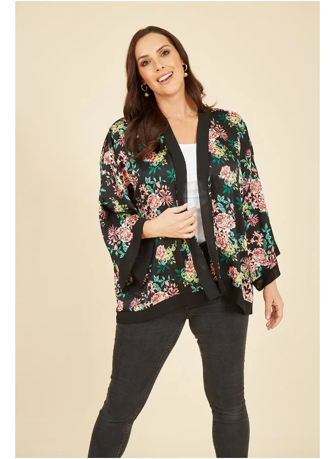 ميلا لندن Floral Satin Kimono