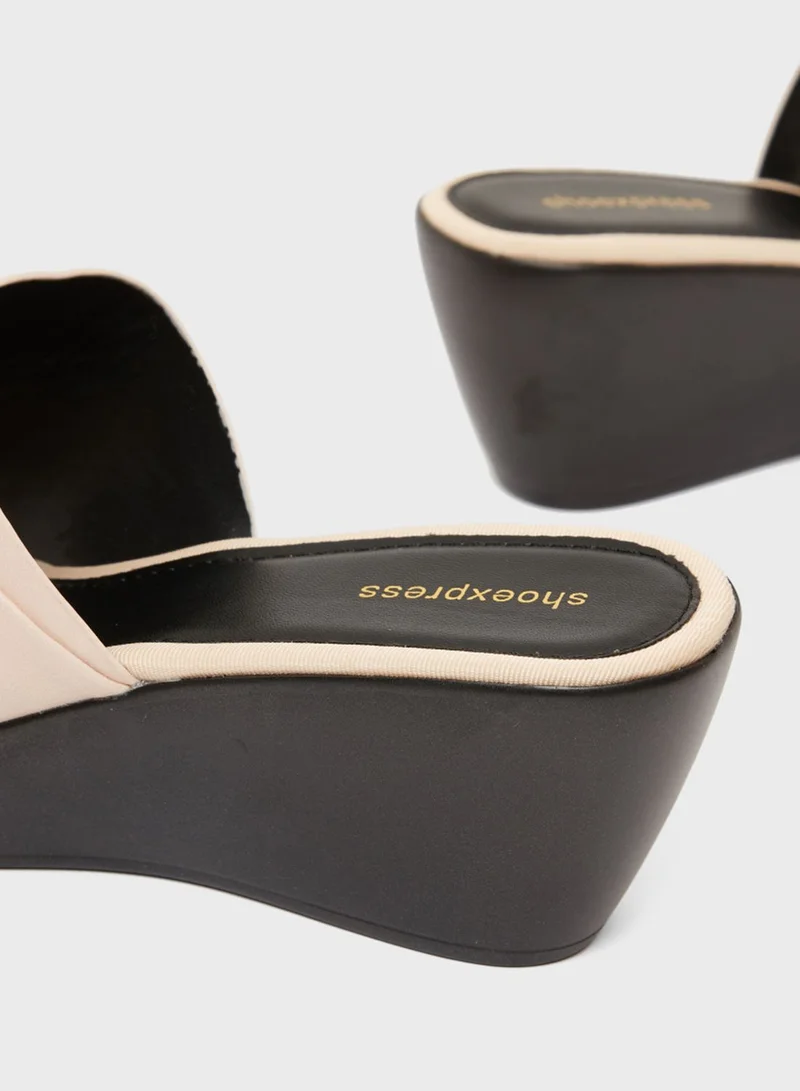 shoexpress Wide Strap Wedge Sandal