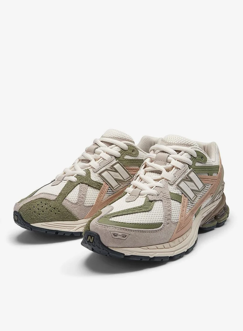 نيو بالانس 1906 سنيكرز