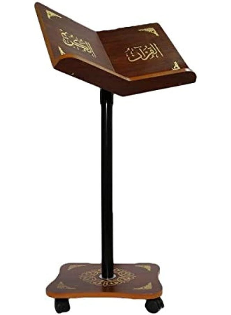 سندس حاملة كتب القرآن الكريم من سندس - Image 1