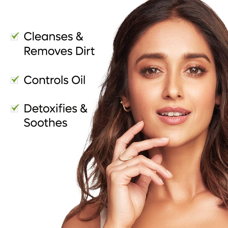 MCaffeine mCaffeine Vitamin C Face Wash for Women with Green Tea Hyaluronic Acid Oil Control Face Wash for Oily Skin Dull Dry Skin For Hot Humid Conditions 75ml  - Image 2