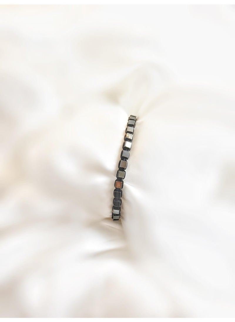 Kehribar Point - Amber Point Cube Hematite Natural Stone Bracelet - Image 1
