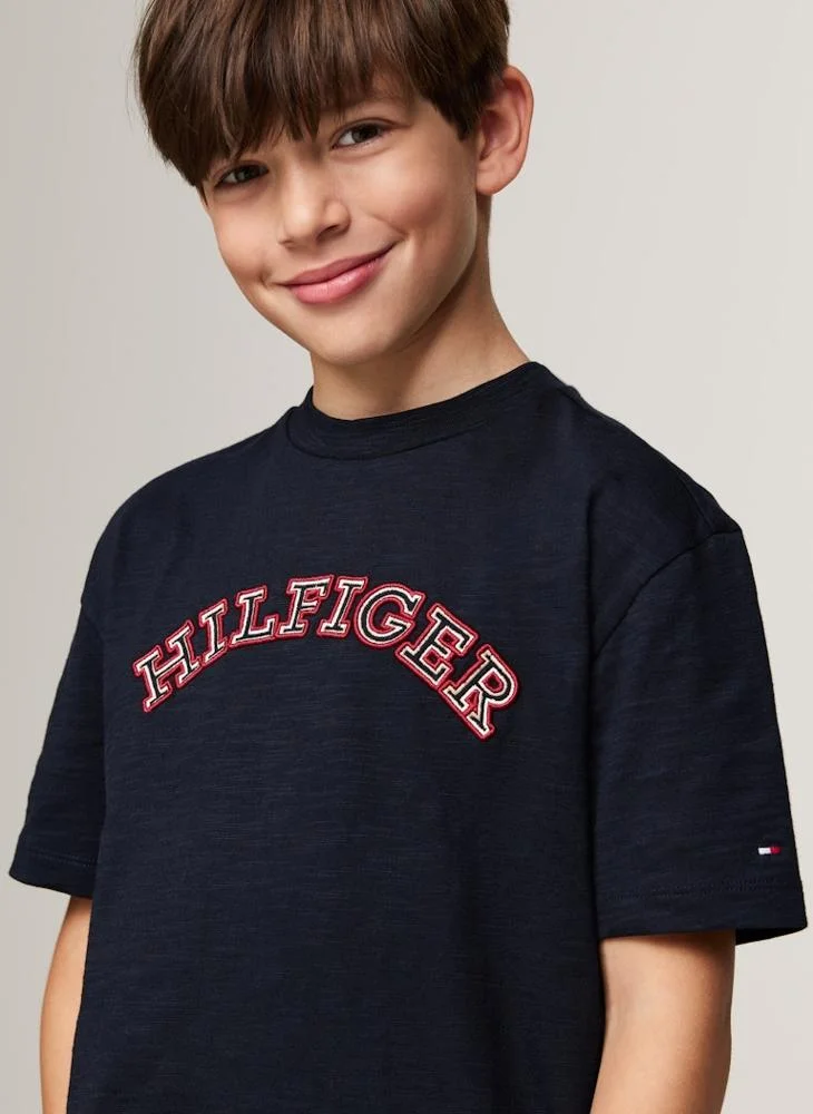 TOMMY HILFIGER Kids Logo Crew Neck T-Shirt