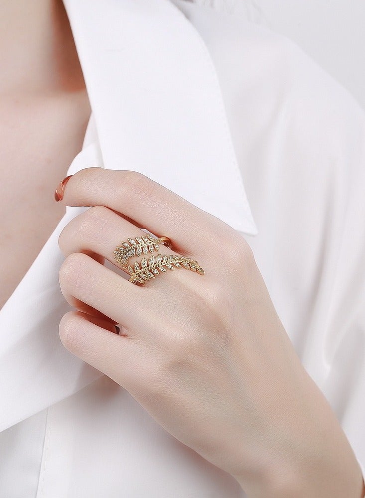 SYNSYB Elegant Crystal Studded Ring - Timeless Sparkle for Women and Girls - Image 3