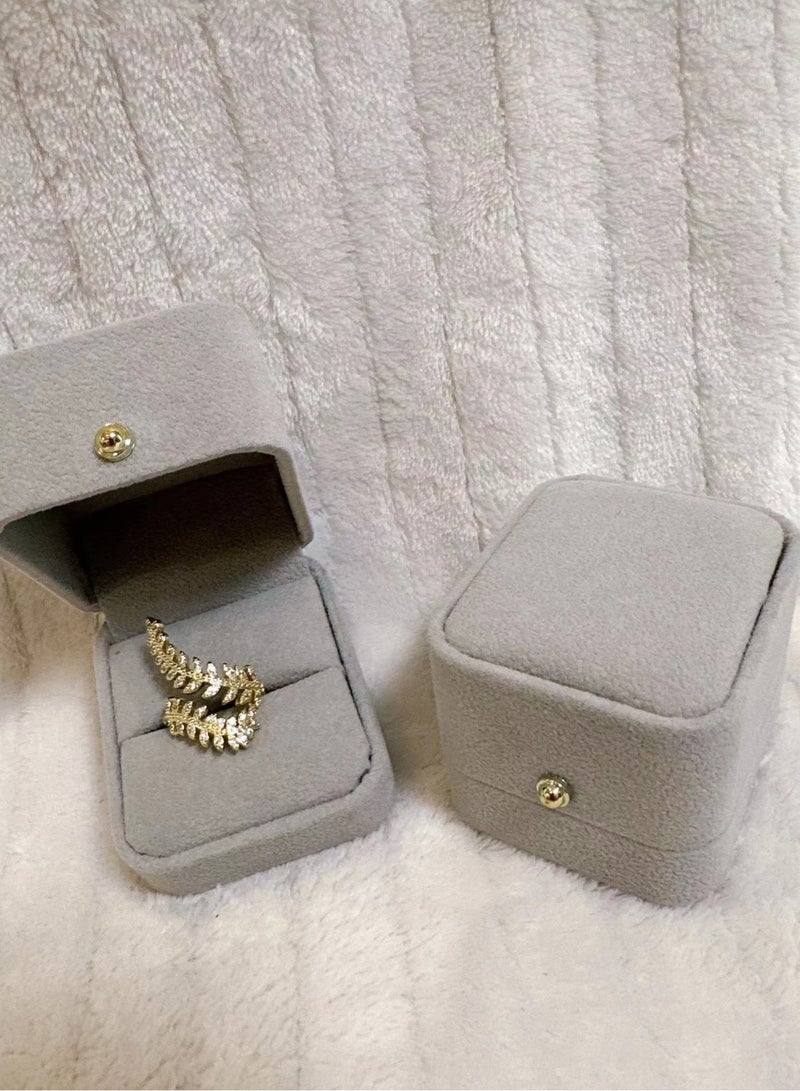 SYNSYB Elegant Crystal Studded Ring - Timeless Sparkle for Women and Girls - Image 2