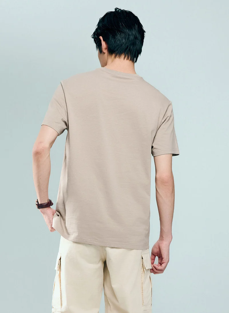 Giordano  Men's Cotton Game Theme Print Tee | Online Exclusive for Men | Best Price UAE
