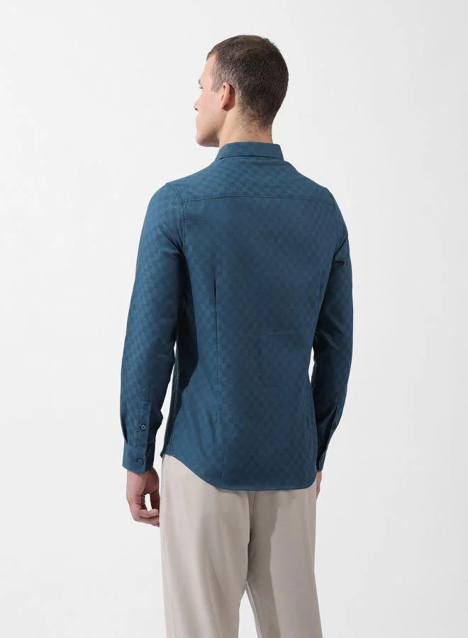 The Indian Garage Co Men Slim Fit Textured Cutaway Collar Full Sleeves Shirt