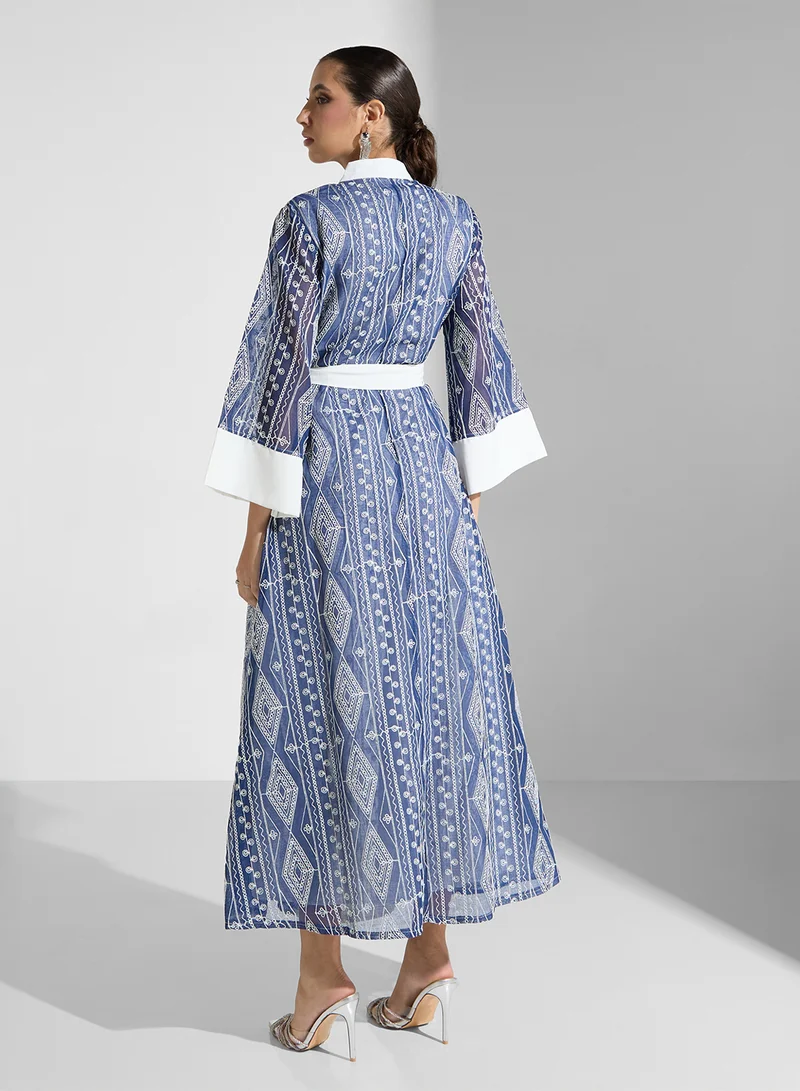 Khizana Embroidered Abaya