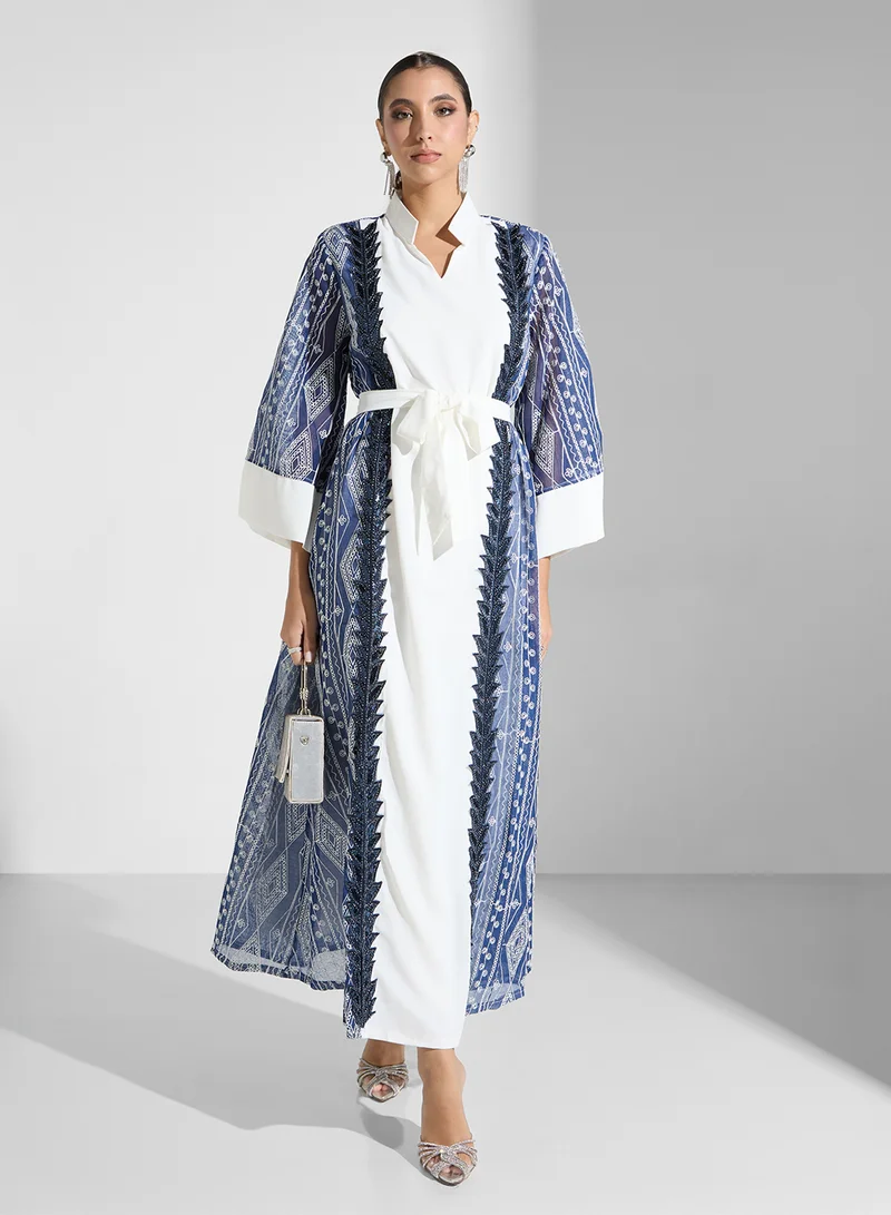 Khizana Embroidered Abaya